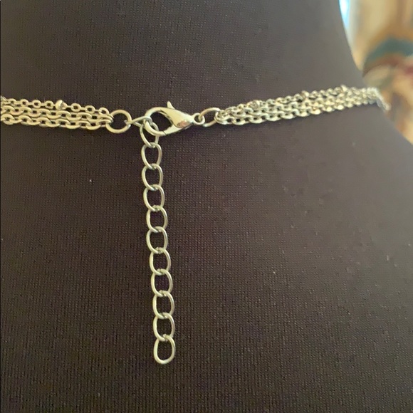 Silver 3 later necklace - Picture 3 of 3